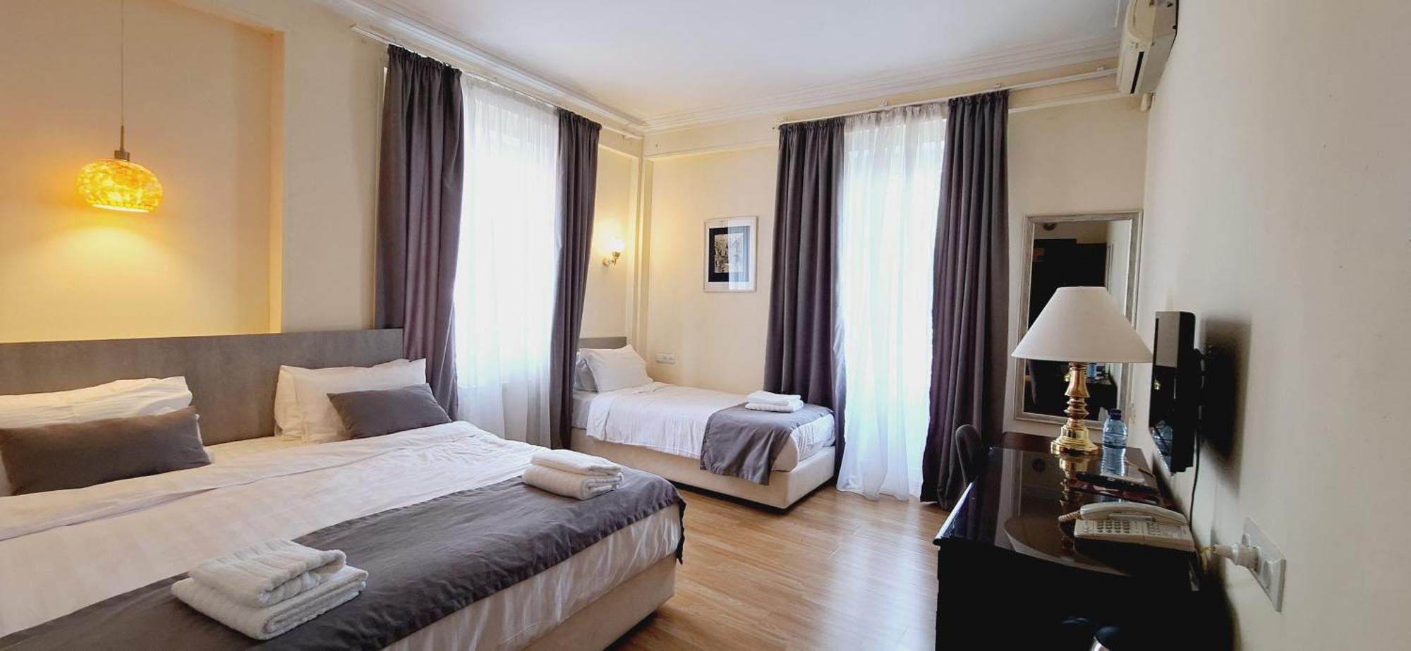 Iliani Hotel Tbilisi Zewnętrze zdjęcie