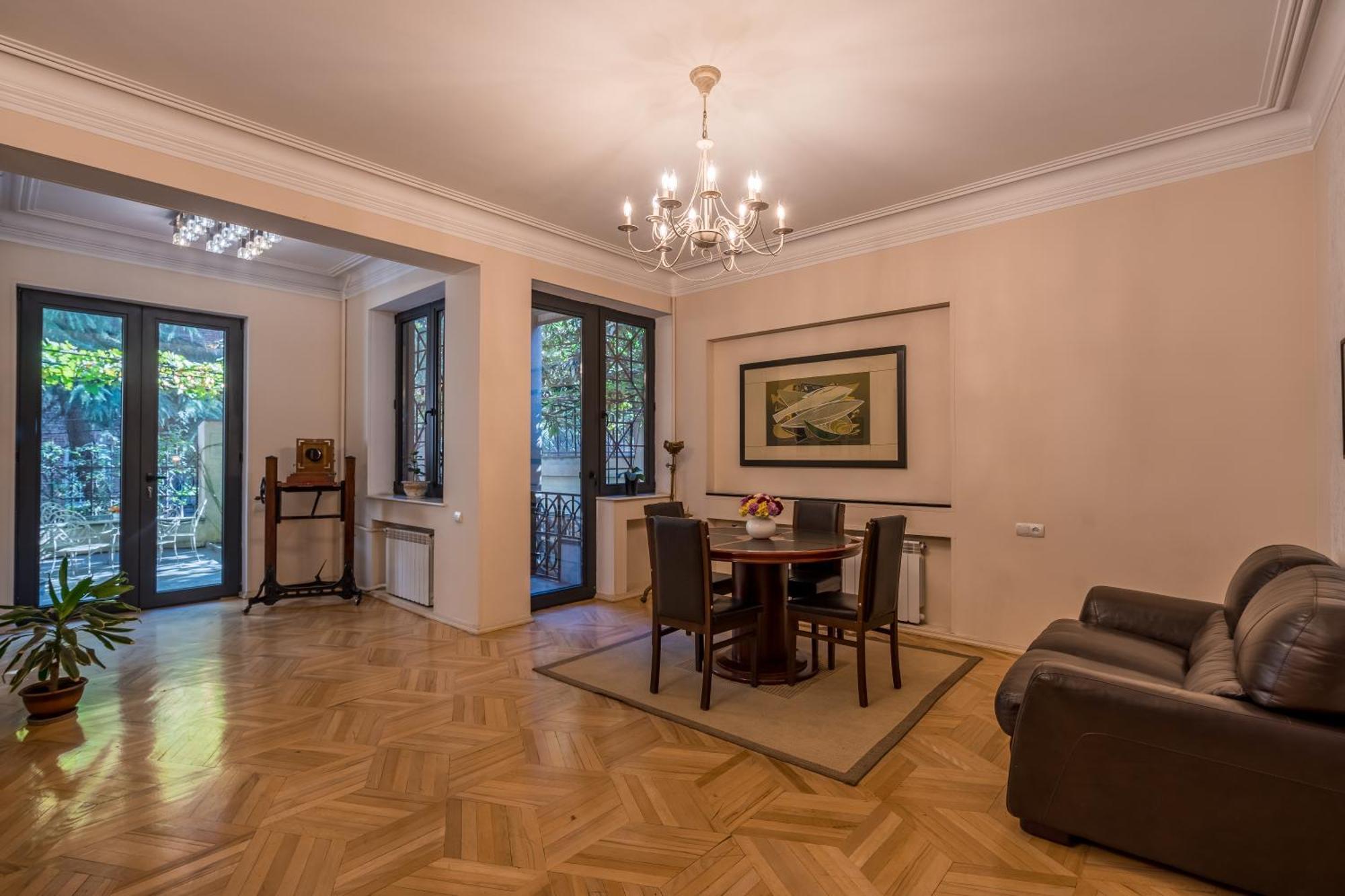 Iliani Hotel Tbilisi Zewnętrze zdjęcie